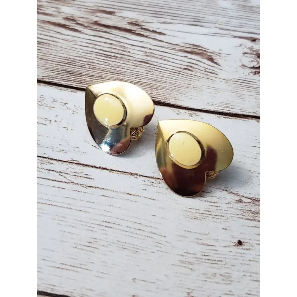 Vintage Clip On Earrings - Gold Tone Heart with Cream Center 7/8